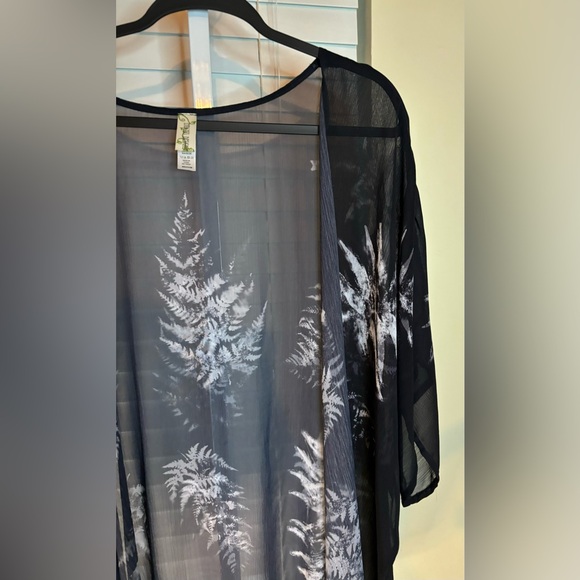 Endless Designs Kimono/Swimsuit Cover Up-Size Medium - Picture 4 of 7